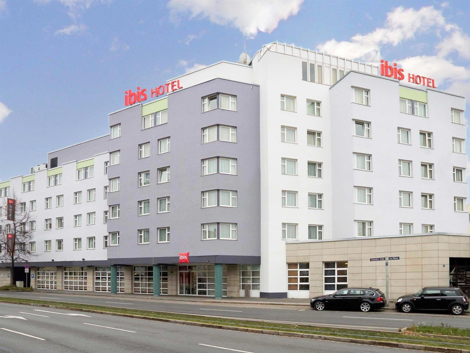 Ibis Nuernberg City Am Plaerrer Hotel Exterior photo